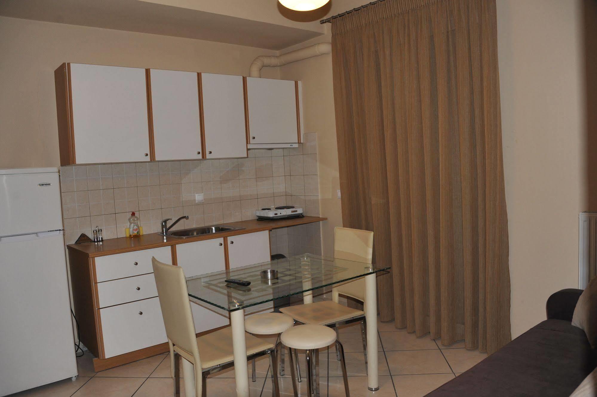 Ceragio Hotel & Apartments Tripoli Ngoại thất bức ảnh