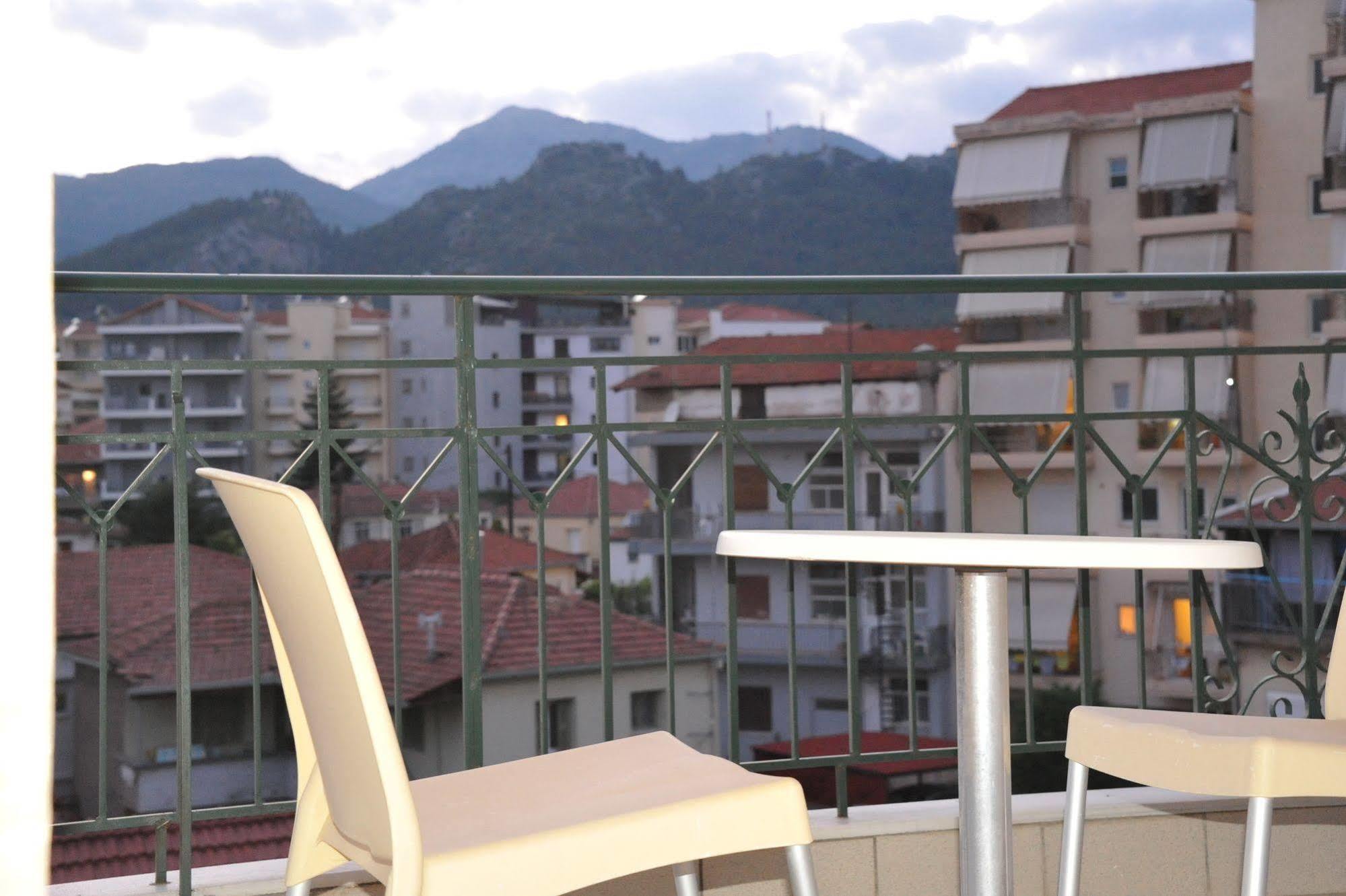 Ceragio Hotel & Apartments Tripoli Ngoại thất bức ảnh