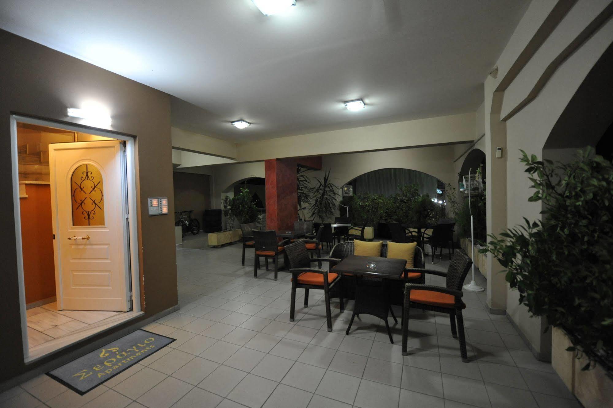 Ceragio Hotel & Apartments Tripoli Ngoại thất bức ảnh